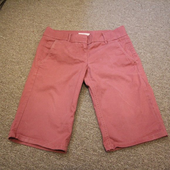 2/$30 LOFT Bermuda Shorts Bundle - Picture 3 of 7